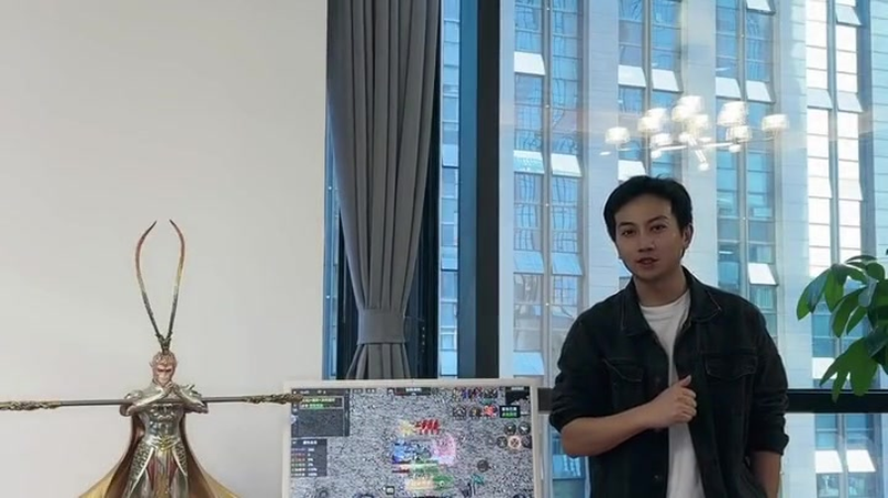 传奇合击法师在团队当中造成的伤害非常高